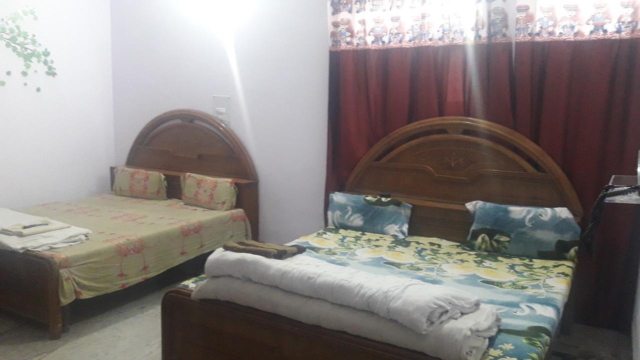Oyo Rajdhani Guest House Faridabad Exterior photo